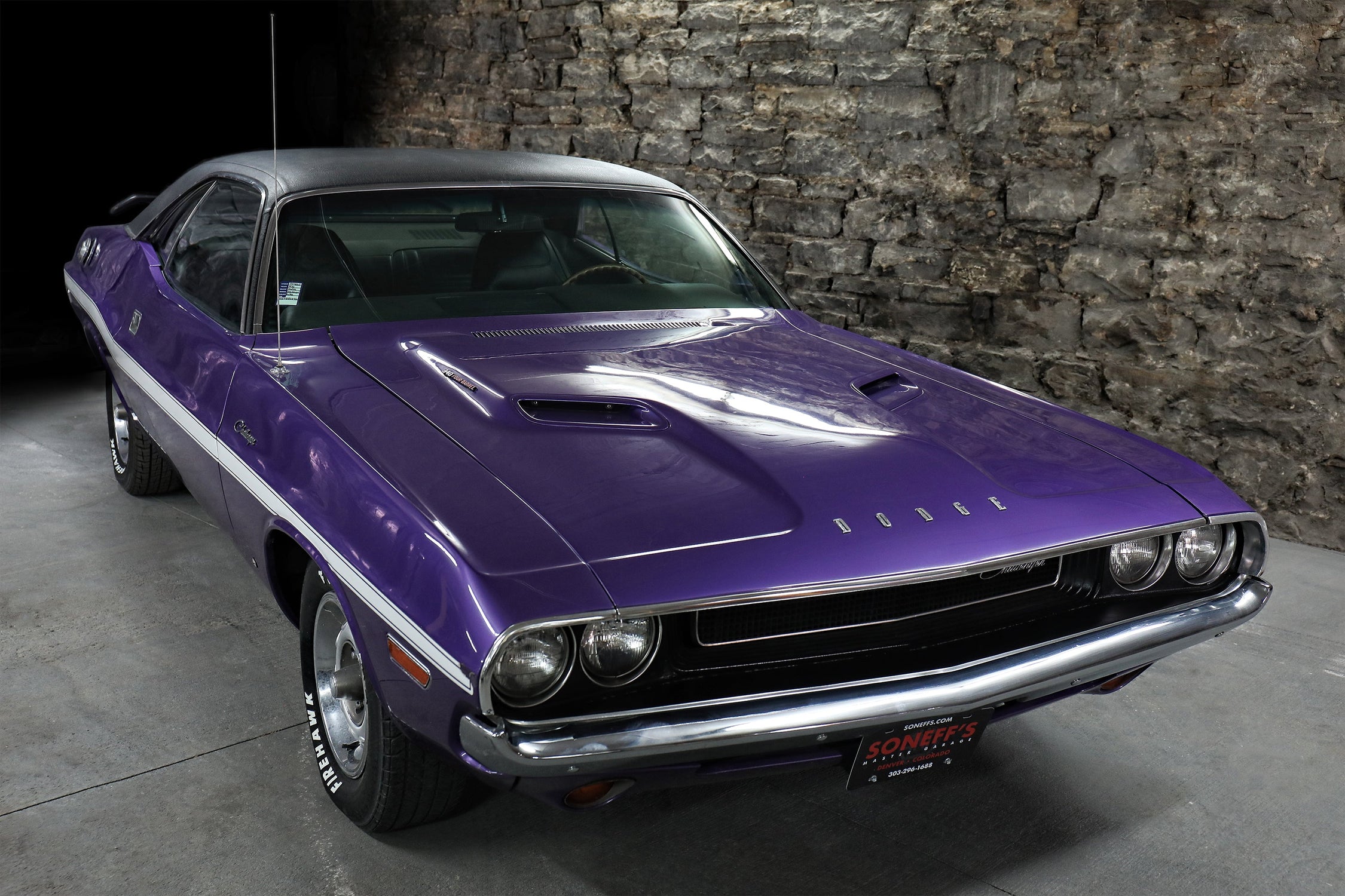 DODGE CHALLENGER