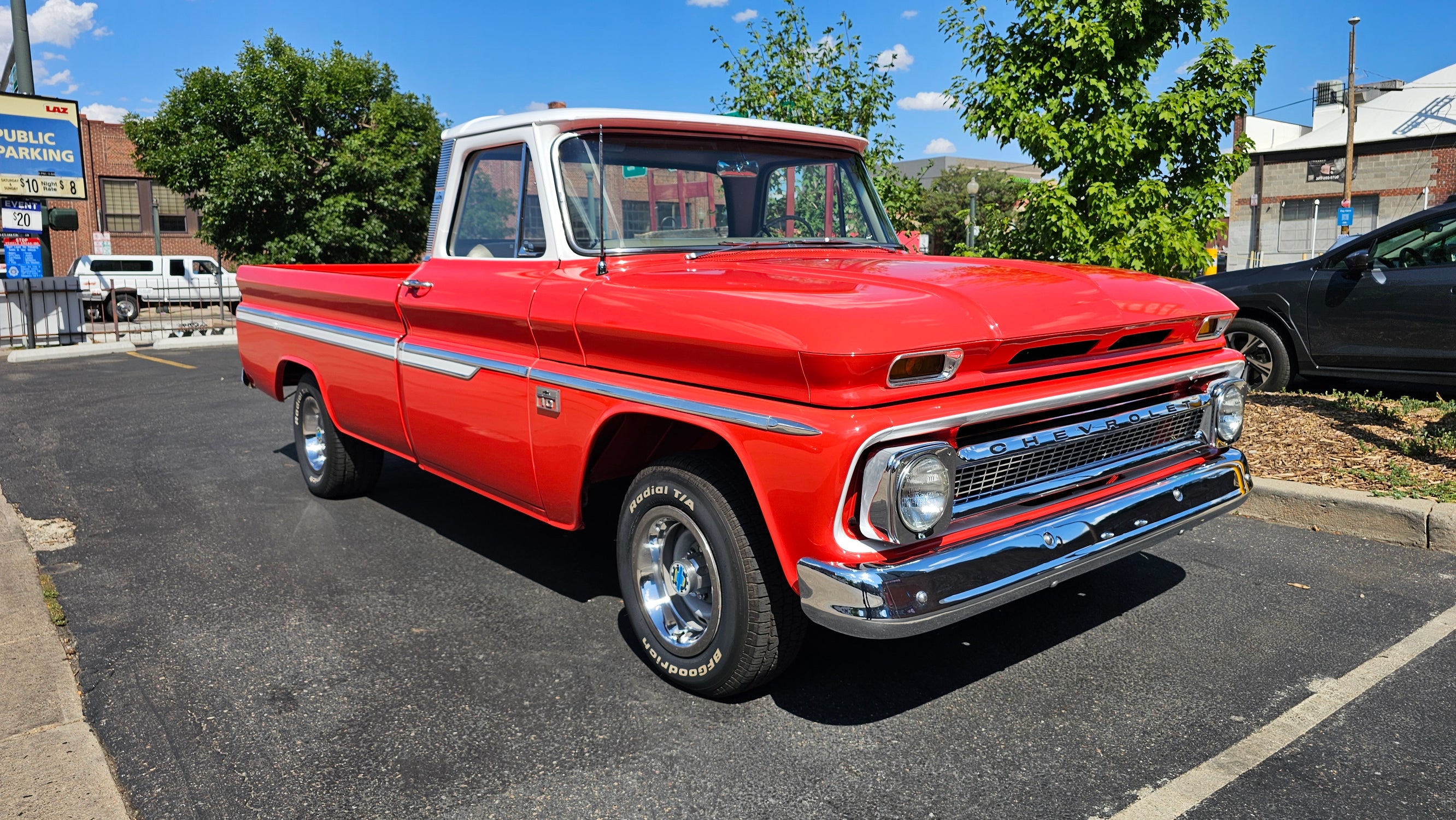 TRUCKS