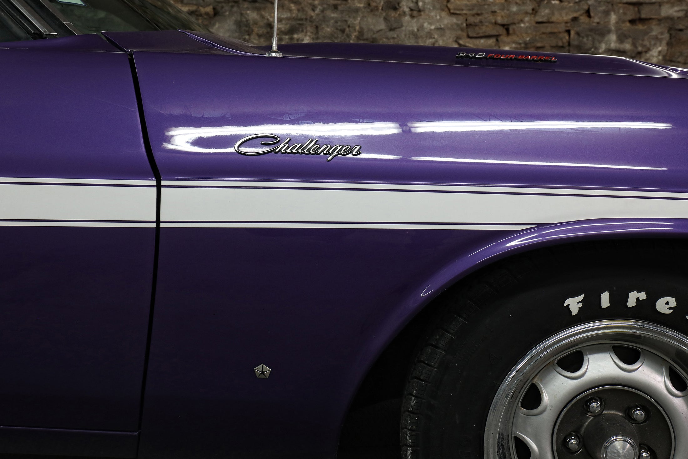 DODGE CHALLENGER